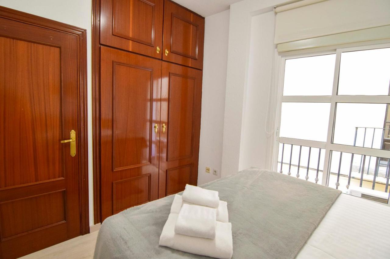 Apartament Letmalaga Economy San Telmo Zewnętrze zdjęcie